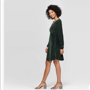 A New Day Long Sleeve A-Line V-Neck Dark Green Velour Dress-Size M